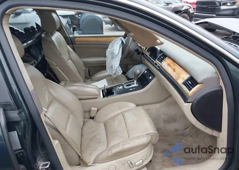 2006 Audi A8 4.2 z USA, uszkodzony, nr VIN WAULL44EX6N015048
